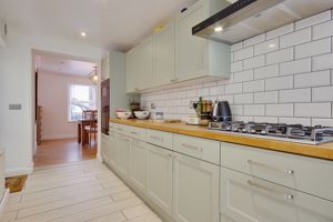 Kitchen- click for photo gallery